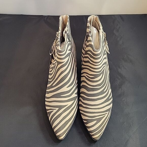 BRAND NEW WORTHINGTON WOMEN'S BROOKDALE BLOCK HEEL BOOTIES - Picture 2 of 14